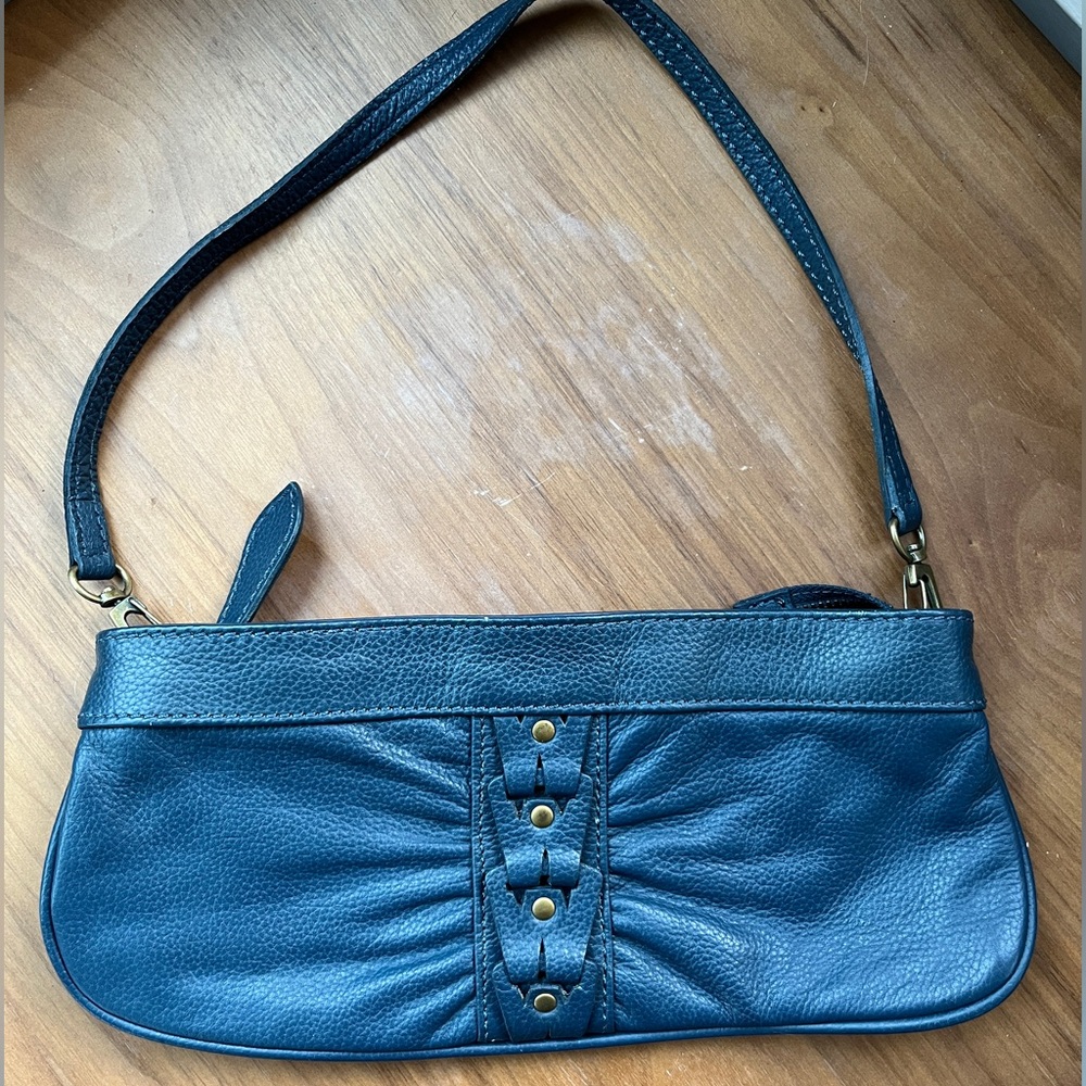 Wilson’s Leather Vintage Navy Blue Wristlet